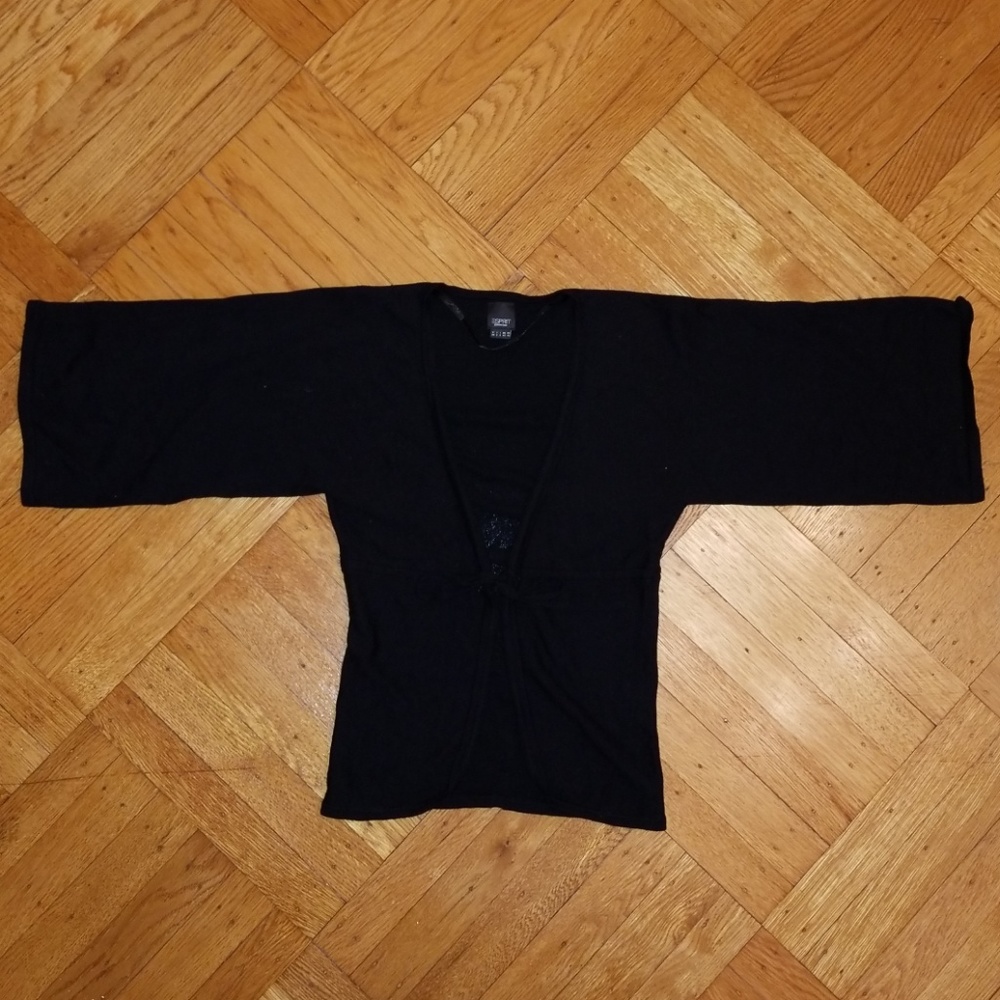 Top - Picture 2 of 3